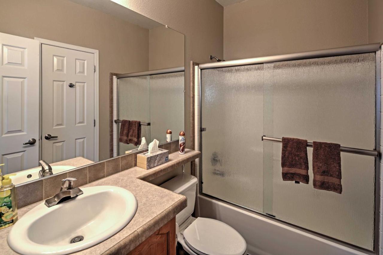 Rivers Edge Golf Condo With Beach Access And Patio! Needles Eksteriør bilde
