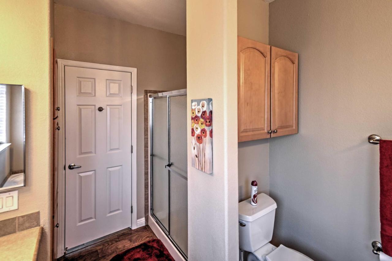 Rivers Edge Golf Condo With Beach Access And Patio! Needles Eksteriør bilde